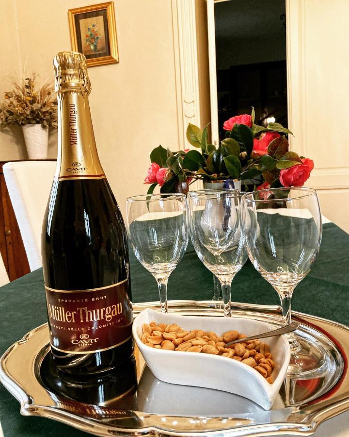 Il Motto Di Tommy Bed and Breakfast Castelveccana Buitenkant foto
