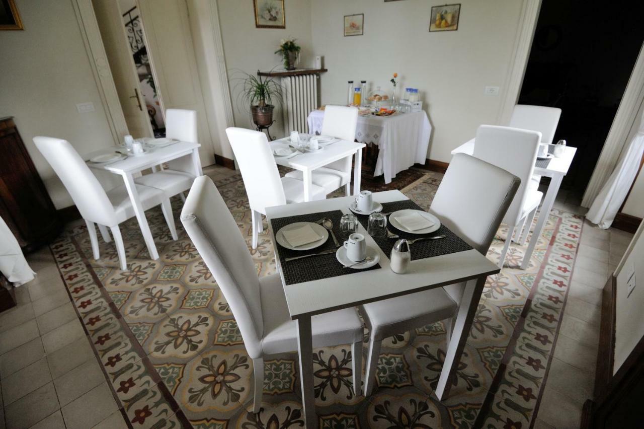 Il Motto Di Tommy Bed and Breakfast Castelveccana Buitenkant foto