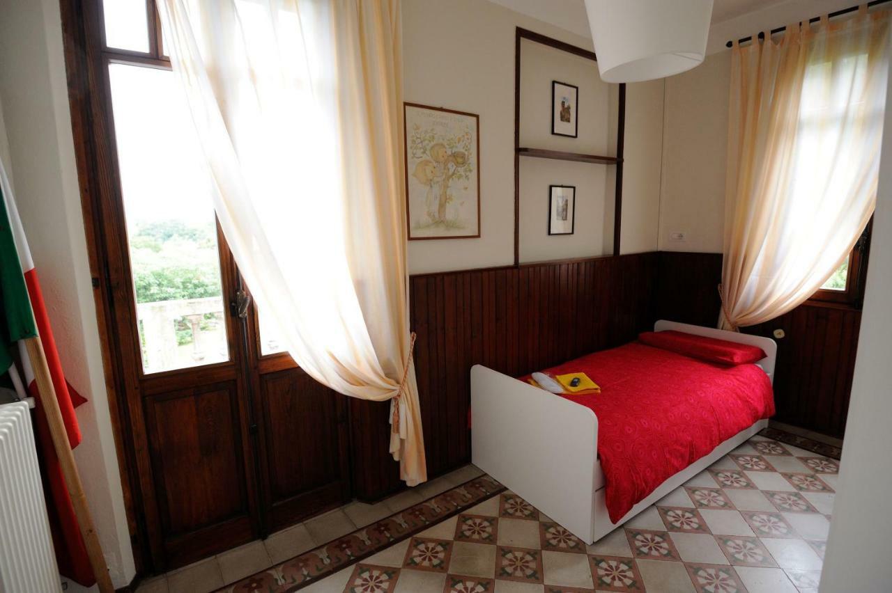 Il Motto Di Tommy Bed and Breakfast Castelveccana Buitenkant foto