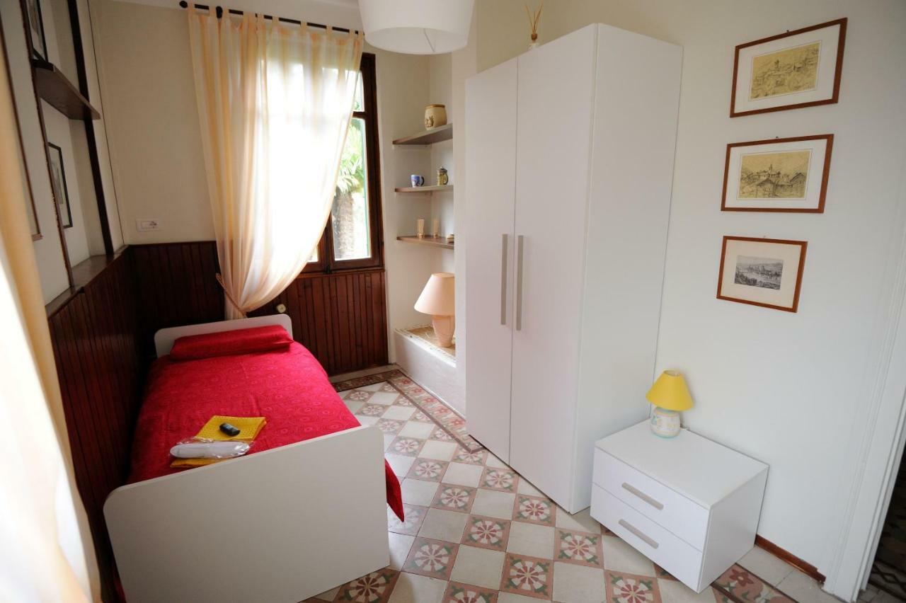 Il Motto Di Tommy Bed and Breakfast Castelveccana Buitenkant foto